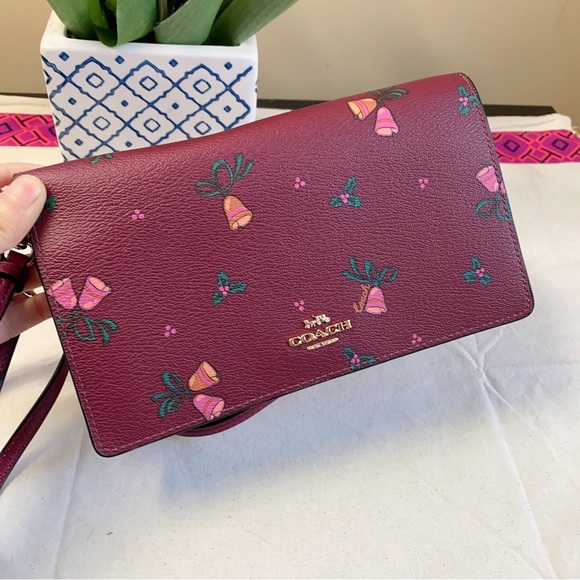 Coach Anna Foldover Clutch Crossbody - Picture 2 of 9